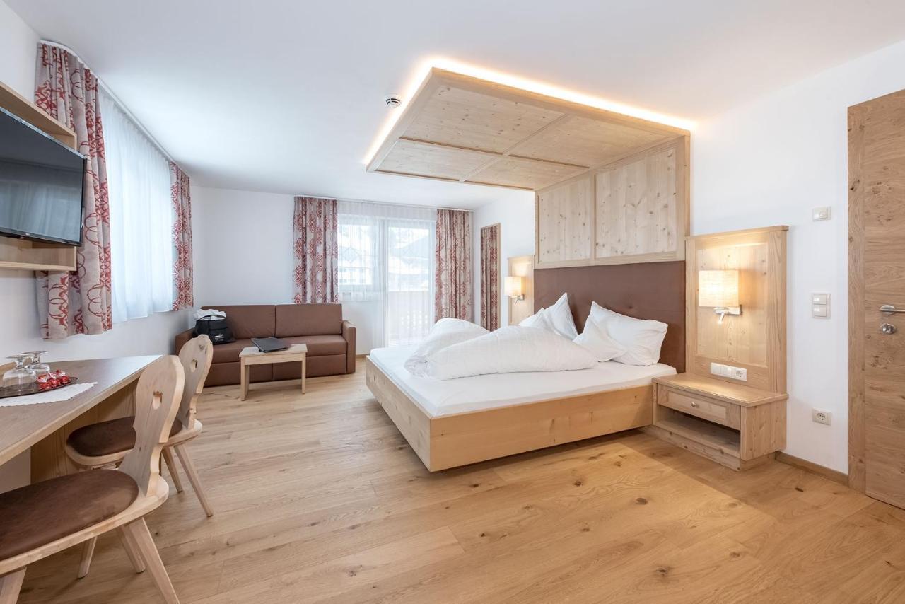 Hotel Theiner Курон-Веноста Экстерьер фото